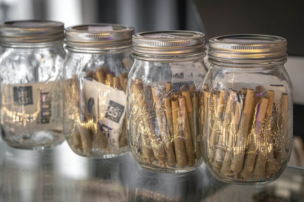 Thailand cannabis cafes in 2025